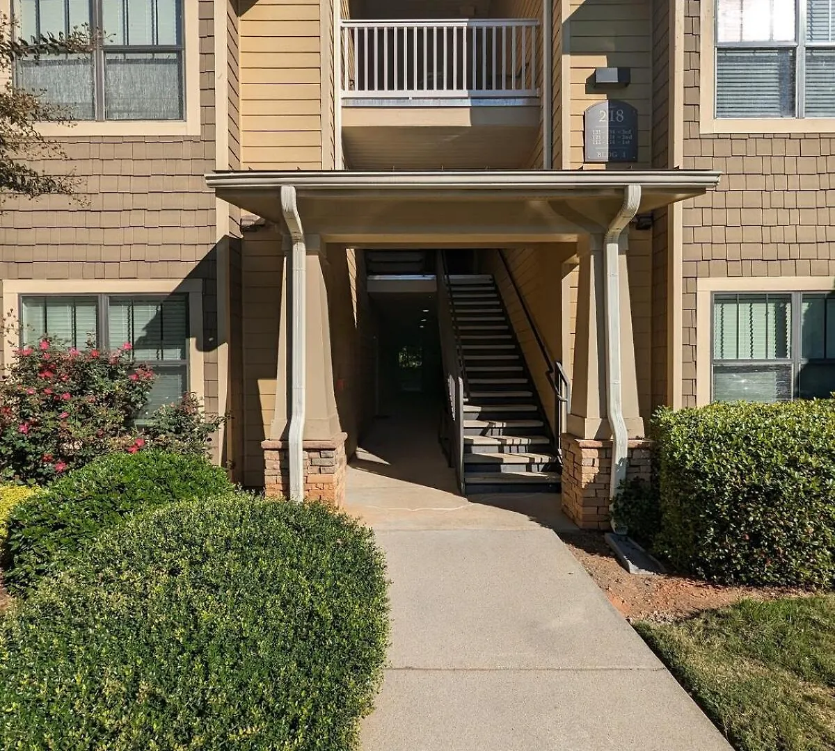 Stay And Play - Sleeps 7 