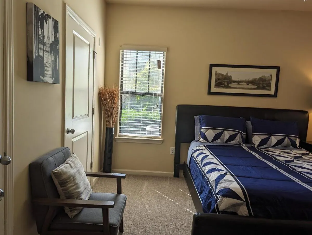 Stay And Play - Sleeps 7 