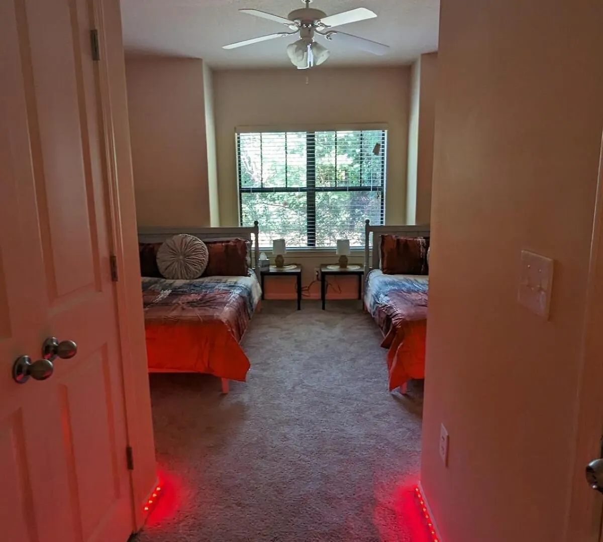 Stay And Play - Sleeps 7 